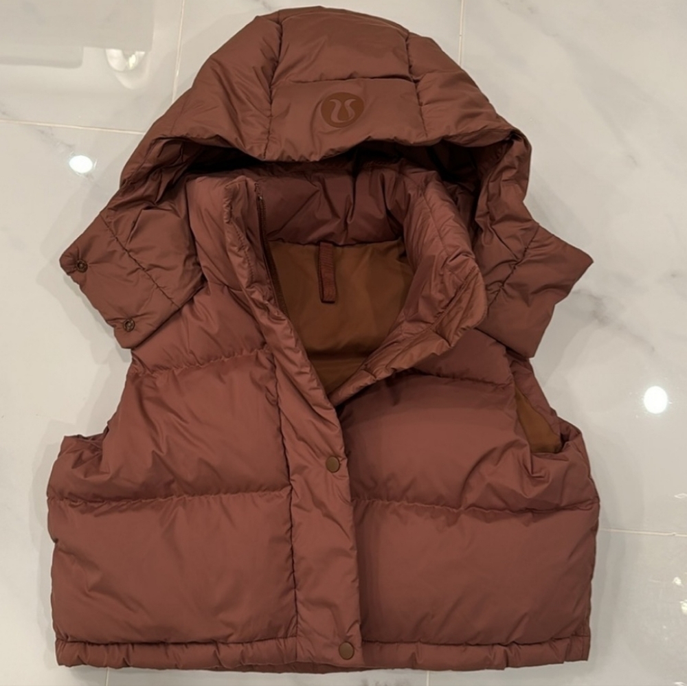 NWOT Lululemon Super Cropped Wonderpuff Vest Roasted Brown Size 6 small/medium